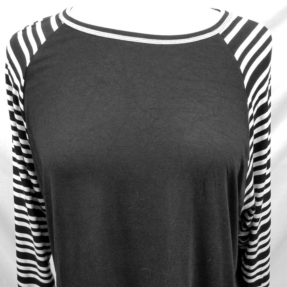 Lularoe top